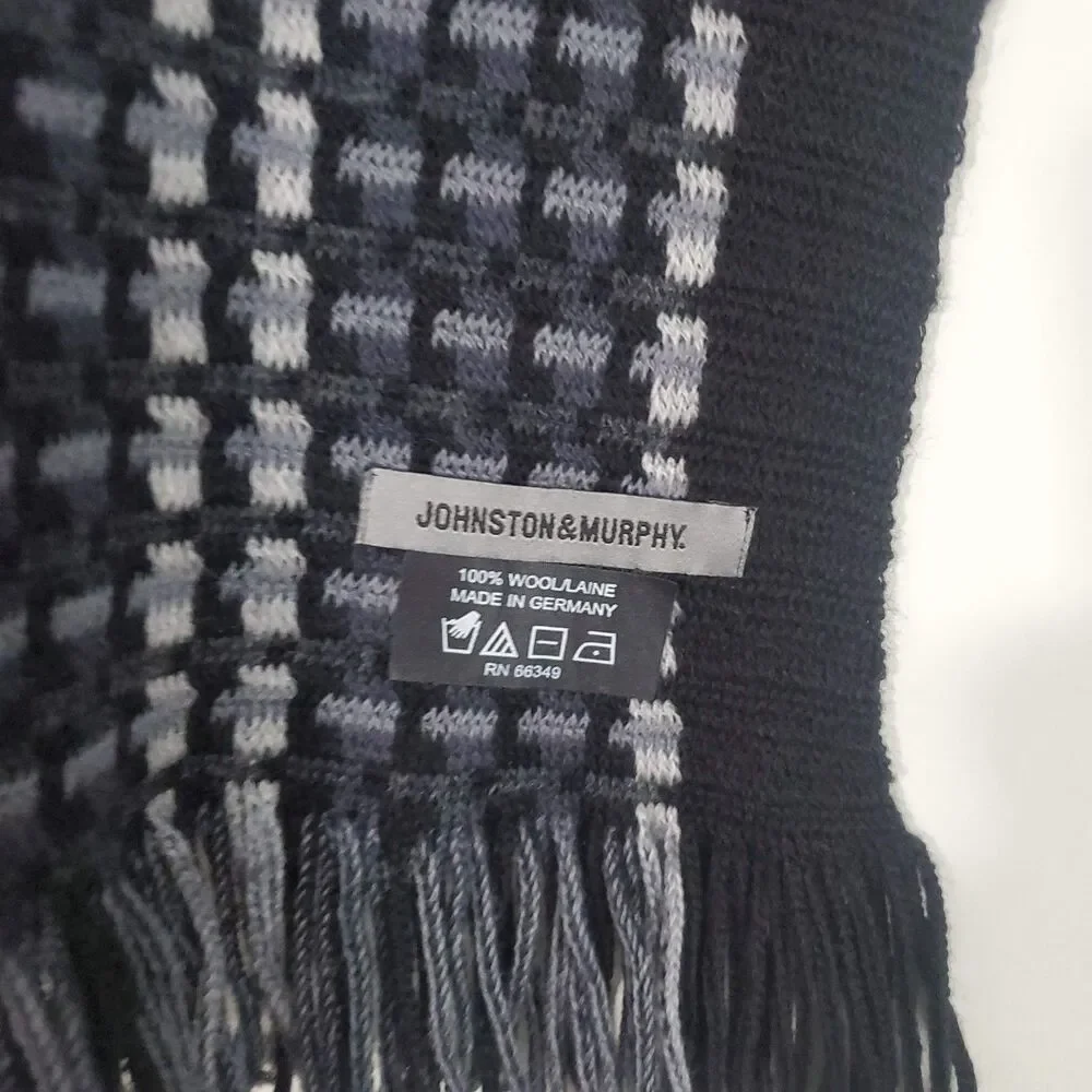 Johnston Murphy Men's Knit Scarf Gray Black Wool Plaid Capsule Wardrobe Preppy